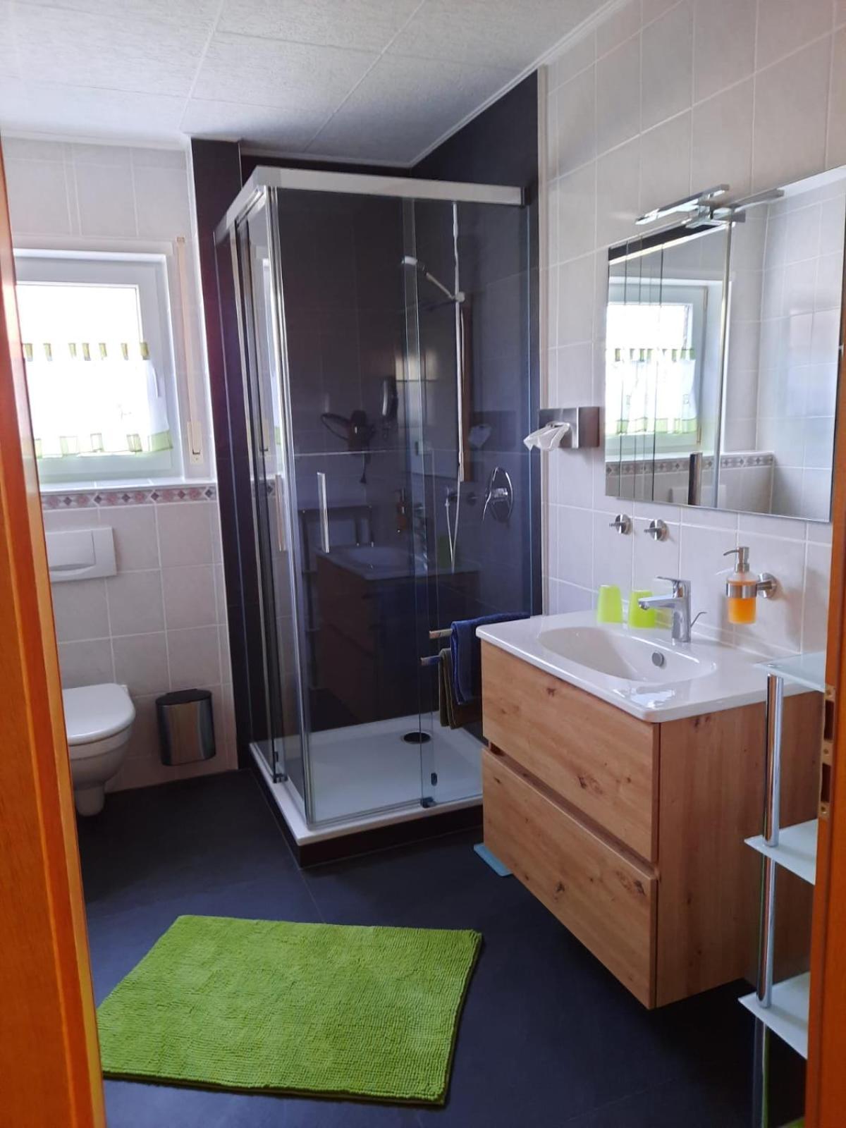 Gaestehaus Moni Jaeger Weyher Habitación foto
