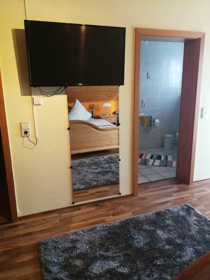 Gaestehaus Moni Jaeger Weyher Exterior foto